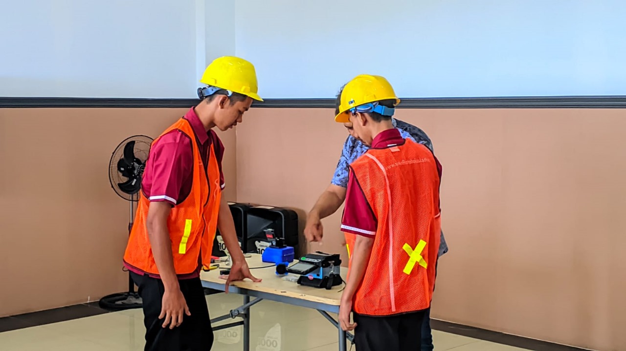 Kunjungan Industri